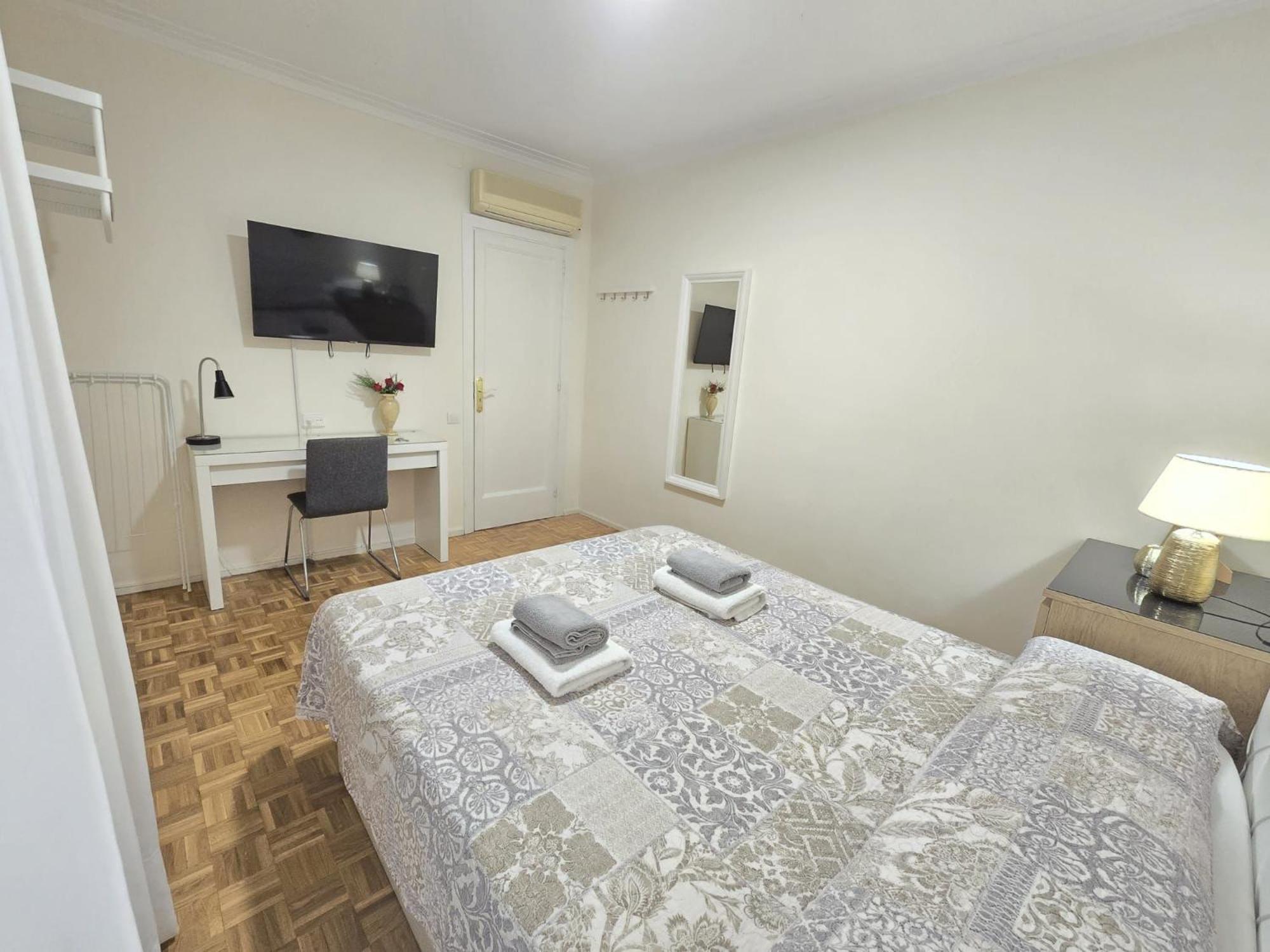 Rooms Villaroel Barcelone Extérieur photo