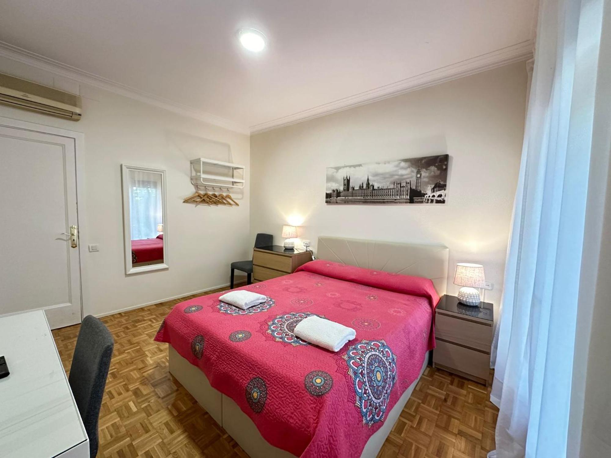 Rooms Villaroel Barcelone Extérieur photo